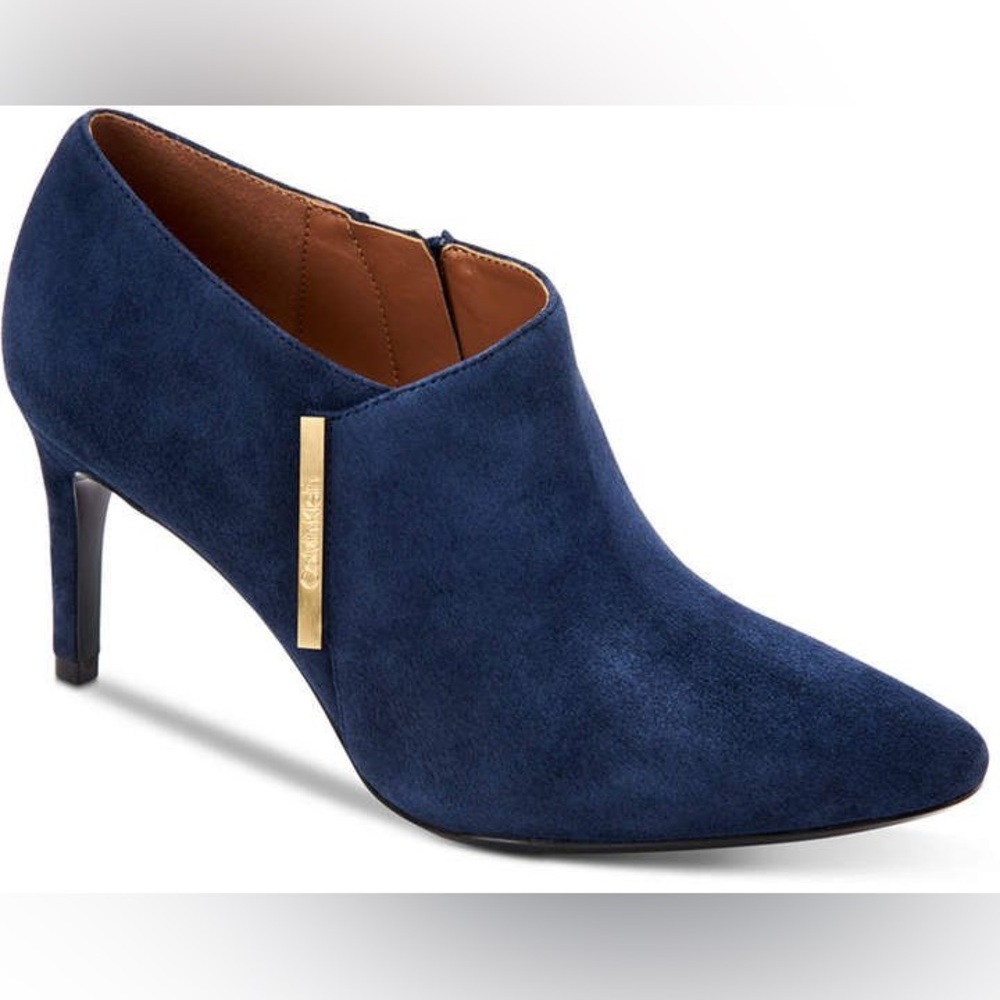 Calvin Klein Jeanna Blue Suede Ankle Booties • NWT • Navy • US 9.5